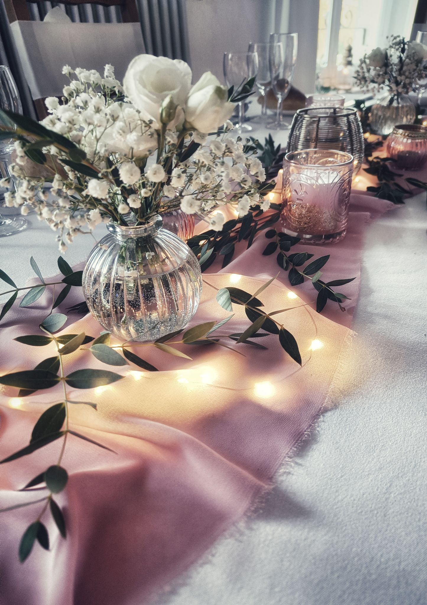 Mariage romantique nature chemin table vegetal