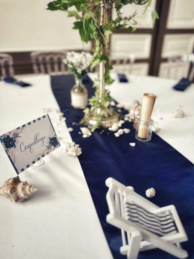Decoration table mariage mer marque place