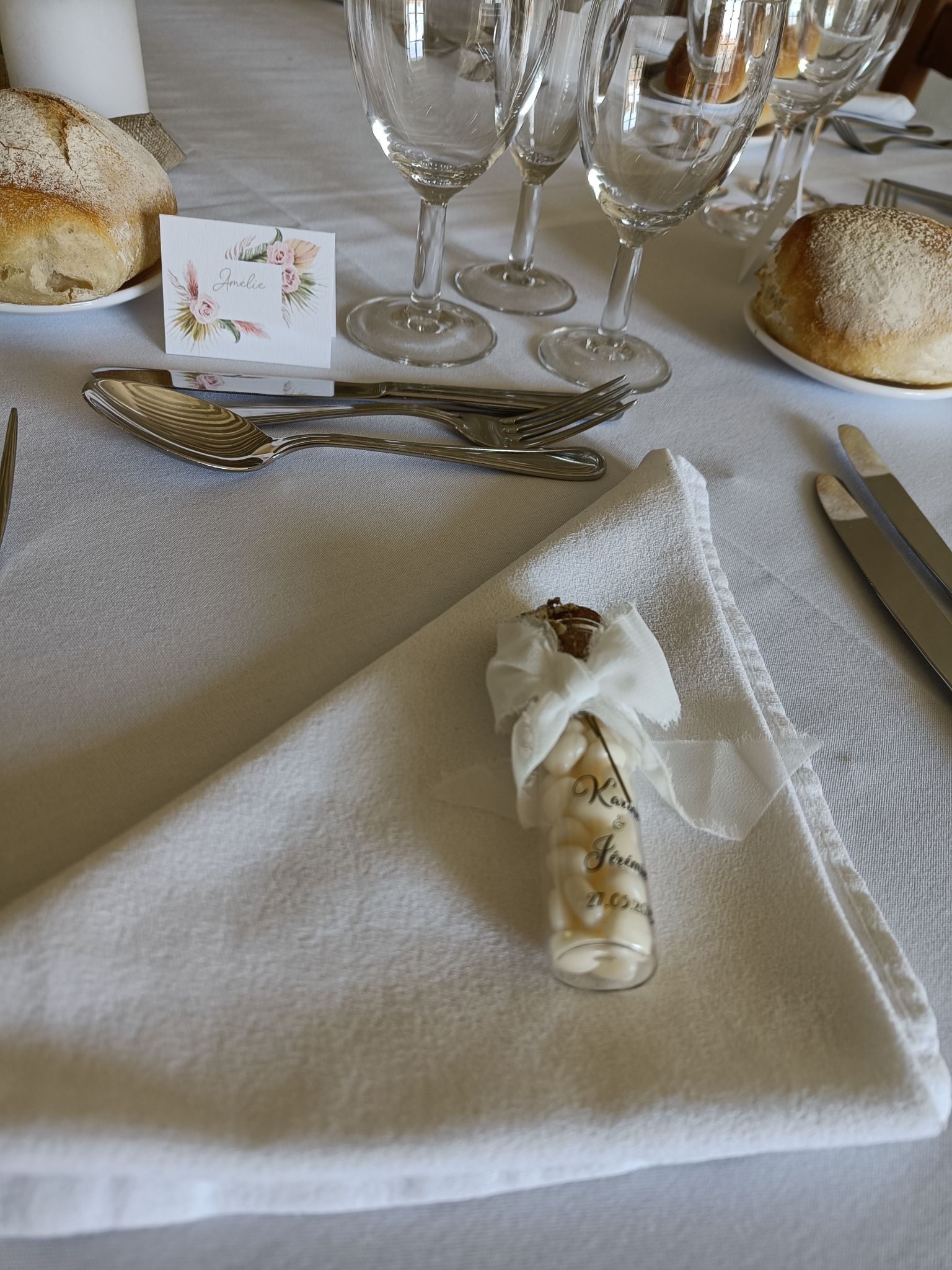 Tube eprouvette mariage dragees